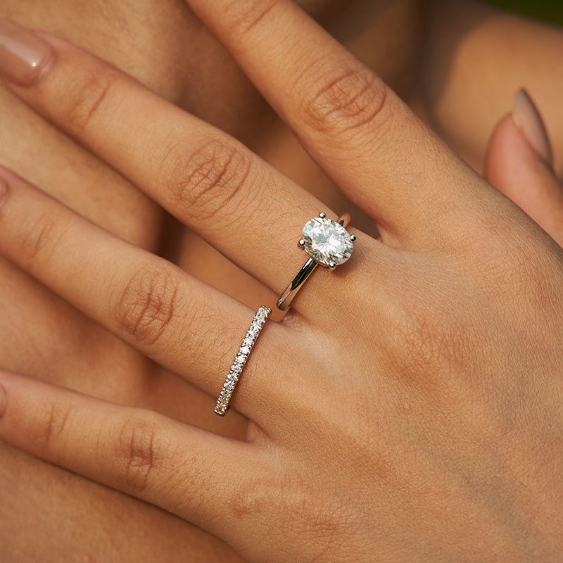 1.5CT/2CT Moissanite Solitaire Oval Engagement Rings for Women