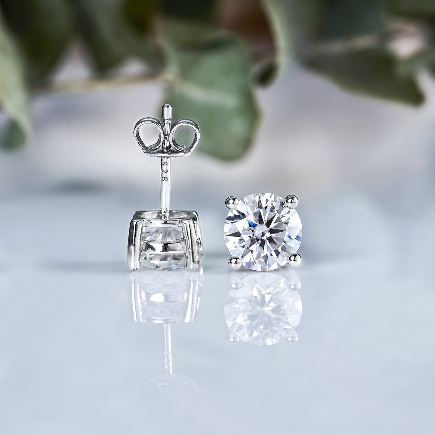 14K White Gold Moissanite Stud Earring 1CT-3CT