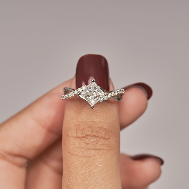 1CT Moissanite Princess Cut Solitaire Engagement Rings for Women
